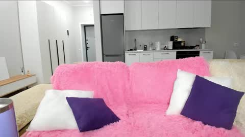 Lilli online show from 11.07.25