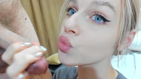 Julia and Edson online show from 12.29.24