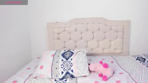 laura online show from 11.05.25