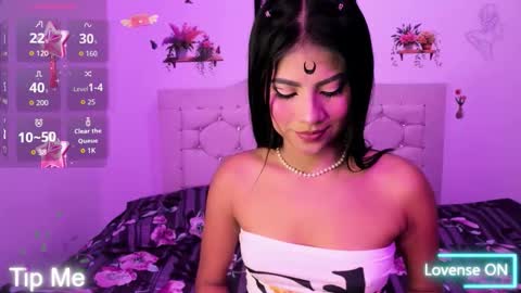 laura online show from 11.15.25