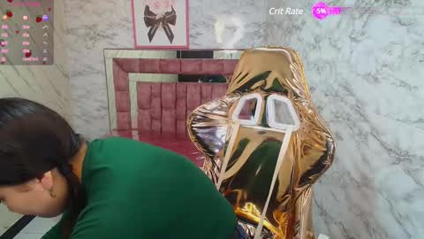 Snapshot of mila_sweet_v chatting on 02.15.25 Mila online show from 02.15.25