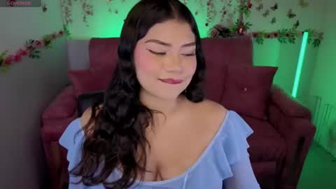 Snapshot of mila_sweet_v chatting on 06.29.26 Mila online show from 06.29.26