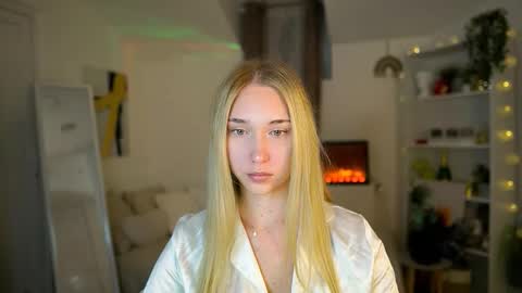 MilaBunny1 online show from 02.12.26