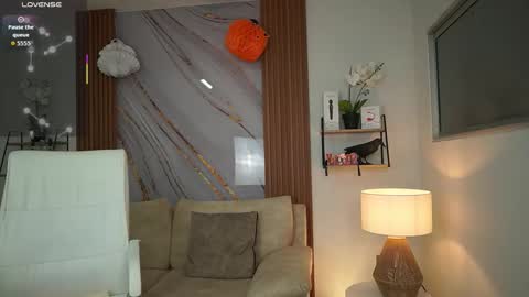 milacrave online show from 10.29.25