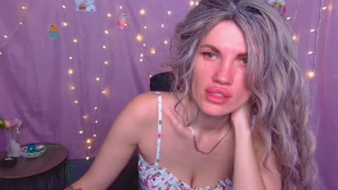 Milaloona online show from 04.12.26