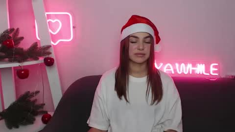 milanaangelas online show from 12.26.24