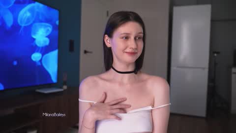 Milana   online show from 09.30.25