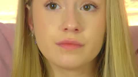 MilanaBalmain online show from 09.17.25