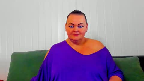 Lana online show from 02.10.26