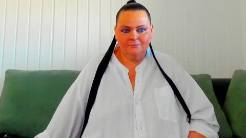 Lana online show from 03.19.26