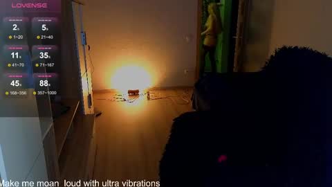 Lana online show from 02.23.25