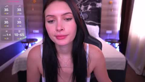 Snapshot of milanamusee chatting on 10.12.25 Milana online show from 10.12.25