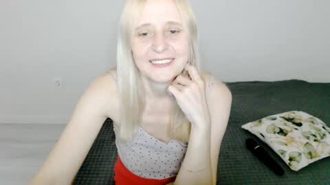 Milena online show from 02.16.25