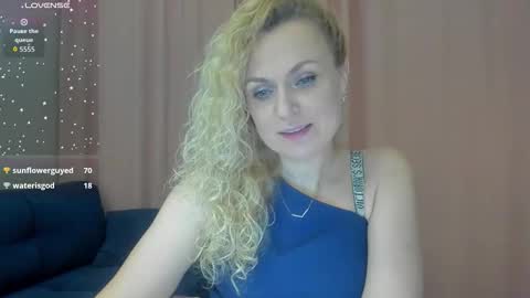 milanna_x online show from 12.04.25