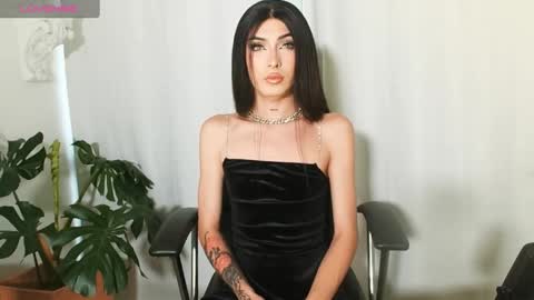 MILAN SANTANA online show from 02.08.25