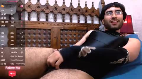 Snapshot of milanzaire chatting on 02.19.25 milanzaire online show from 02.19.25