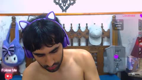 Snapshot of milanzaire chatting on 03.04.25 milanzaire online show from 03.04.25