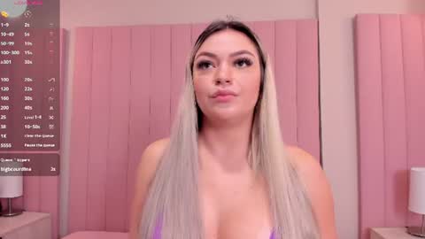 Snapshot of milaowens chatting on 07.02.26 Sexy Mila online show from 07.02.26