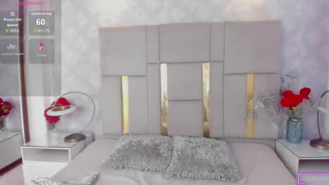 Snapshot of milasaenz1 chatting on 09.20.25 Cami online show from 09.20.25