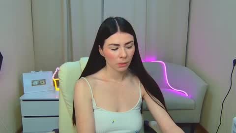 Snapshot of milasecretsss chatting on 02.04.26 milasecretsss online show from 02.04.26