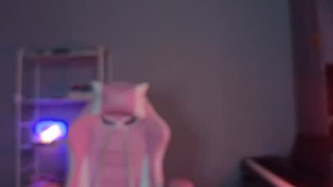 Snapshot of milaslovv chatting on 02.06.25 Mila online show from 02.06.25