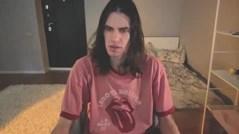 Snapshot of milaslovv chatting on 04.20.26 Mila online show from 04.20.26