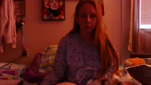 Mila online show from 04.06.26