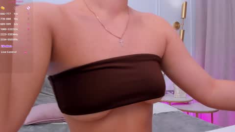 Mia online show from 03.06.25