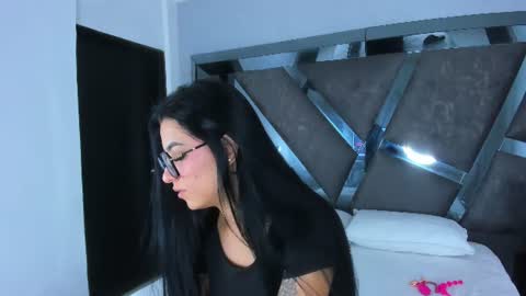 Milawink online show from 06.11.26