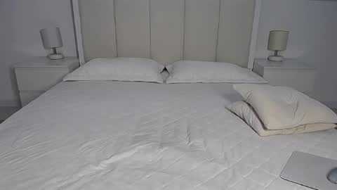 Milena online show from 12.04.25