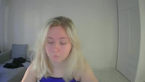 Milena new nonude shy blonde natural online show from 05.18.26