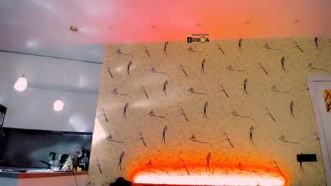 Snapshot of milena_hardy chatting on 12.15.24 Milena Hardy online show from 12.15.24