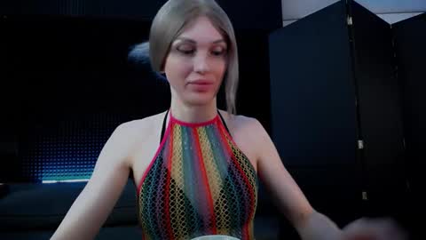 Snapshot of milena_hardy chatting on 10.18.25 Milena Hardy online show from 10.18.25