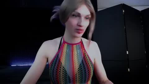 Snapshot of milena_hardy chatting on 10.25.25 Milena Hardy online show from 10.25.25