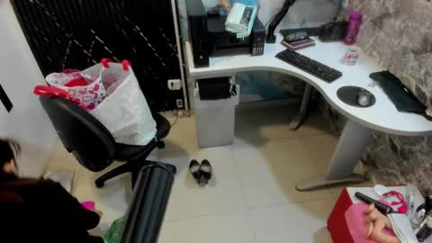 Snapshot of milenahot__69 chatting on 03.12.26 Milena online show from 03.12.26