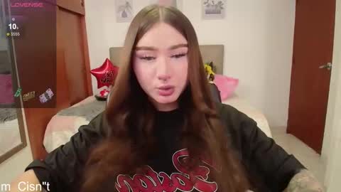 Snapshot of miley_baker chatting on 01.21.25 Miley online show from 01.21.25