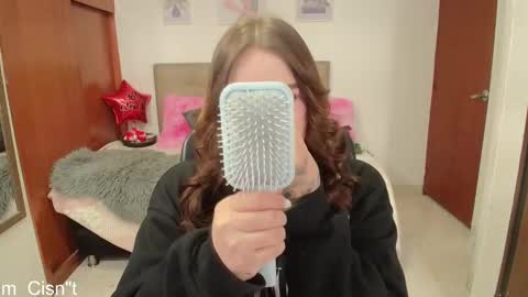 Snapshot of miley_baker chatting on 01.25.25 Miley online show from 01.25.25