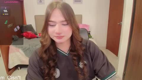 Snapshot of miley_baker chatting on 01.27.25 Miley online show from 01.27.25