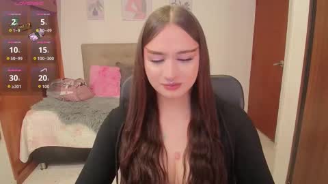 Snapshot of miley_baker chatting on 10.02.25 Miley online show from 10.02.25