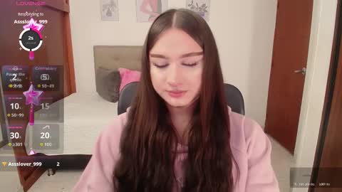 Snapshot of miley_baker chatting on 10.17.25 Miley online show from 10.17.25