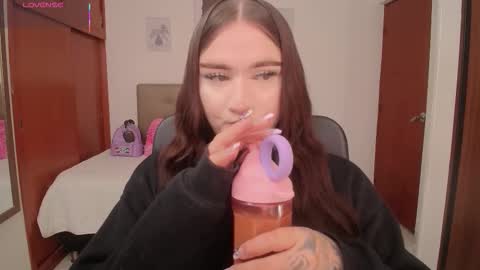 Miley online show from 02.06.26