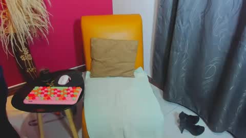 Milf Brend online show from 01.03.25