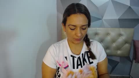 milf_hugeboobs online show from 12.03.25