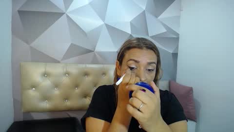 milf_hugeboobs online show from 12.14.25