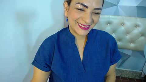 milf_hugeboobs online show from 12.22.25