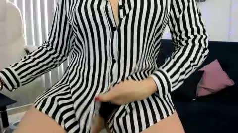 ASHLEY online show from 01.04.25