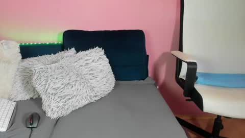 Snapshot of milfsabina chatting on 06.30.26 MilfSabina online show from 06.30.26