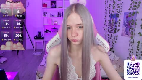 Snapshot of miliameow chatting on 12.17.24 Milia online show from 12.17.24