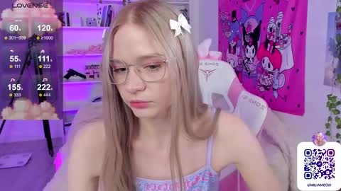 Snapshot of miliameow chatting on 02.11.25 Milia online show from 02.11.25