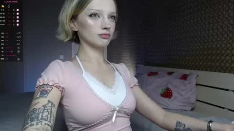 Snapshot of milinamarvelous chatting on 09.26.25 Mila 3 aka Deepthroat World Champion online show from 09.26.25